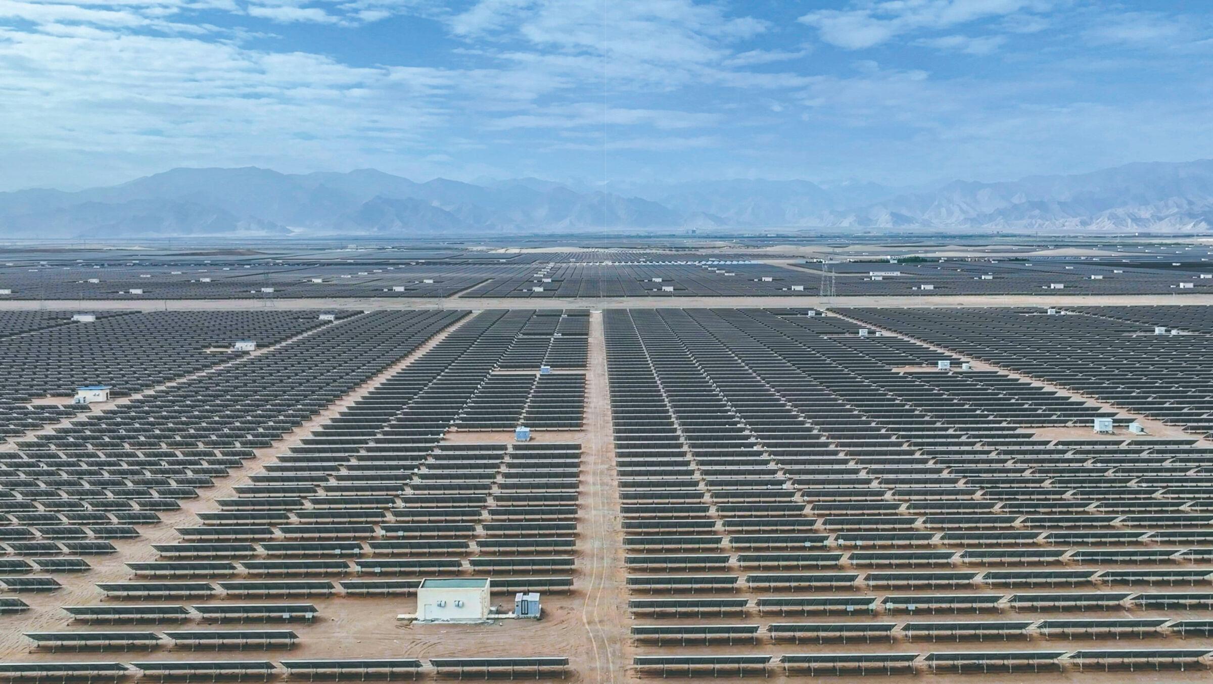 Golmud PV Plant in Qinghai: Supply stable electricity consistently for a decade in the Gobi