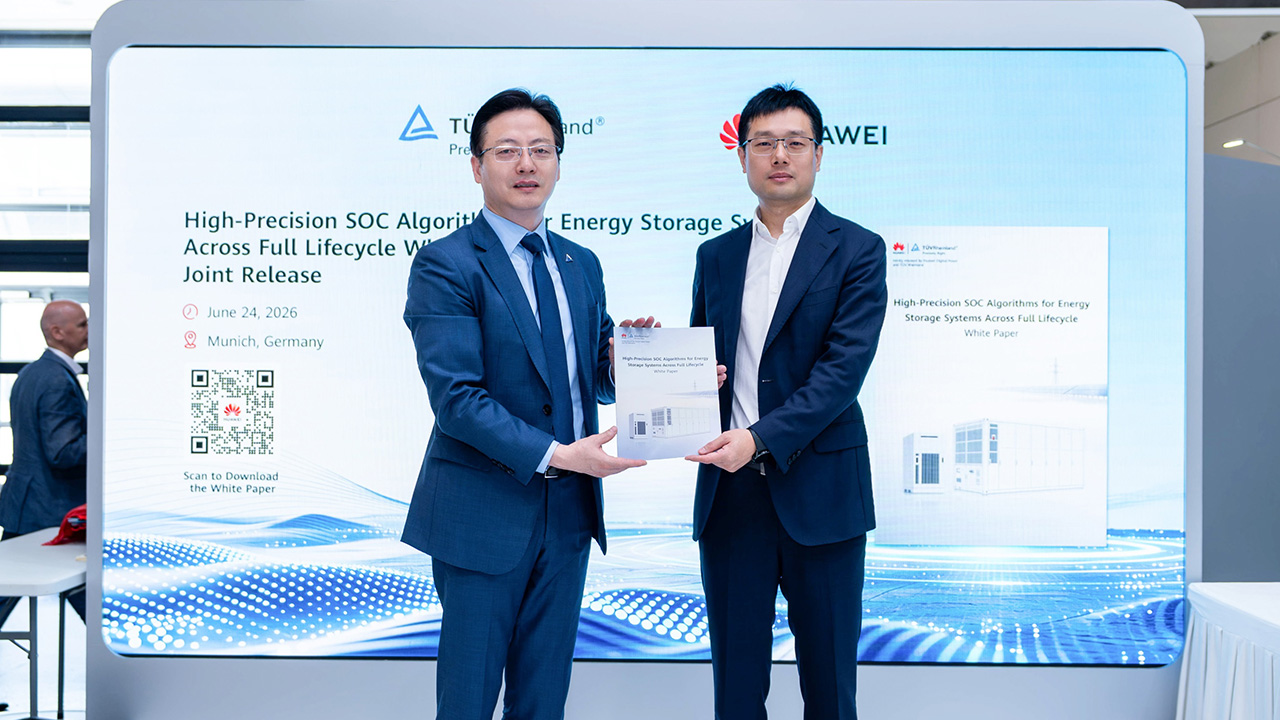 Huawei Digital Power și TÜV Rheinland lansează împreună un White Paper privind algoritmii SOC de înaltă precizie pentru sistemele de stocare a energiei