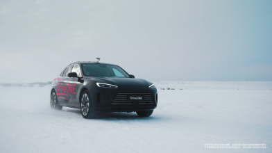 华为DriveONE讷河冬测：轮端总成失效避障