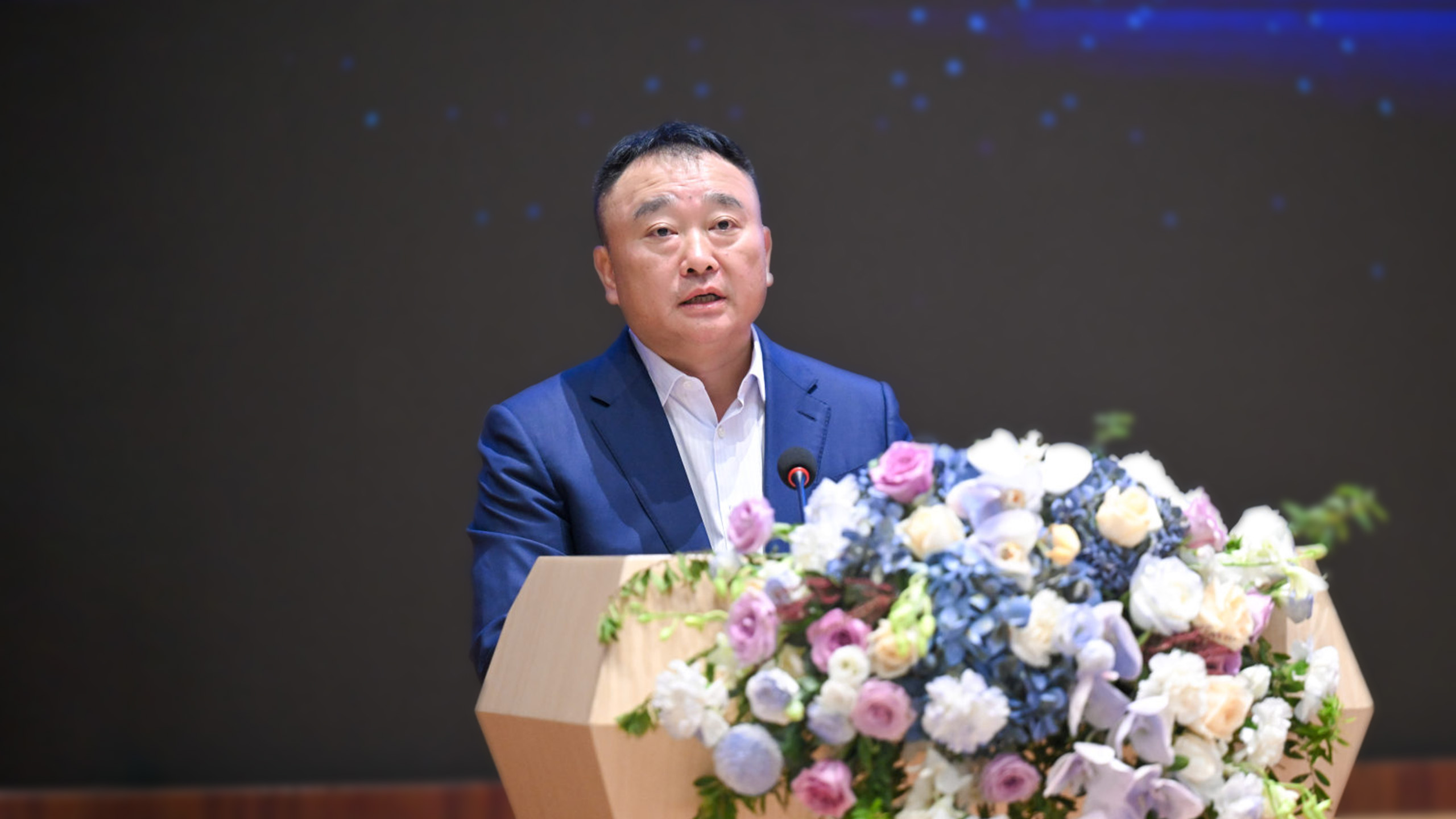 Zhou Jianjun: Partner with C&I Visionaries to Lead Green Energy Transition and High-Quality Development