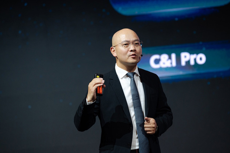 华为数字能源全球户用与工商业业务部总裁 童金禄