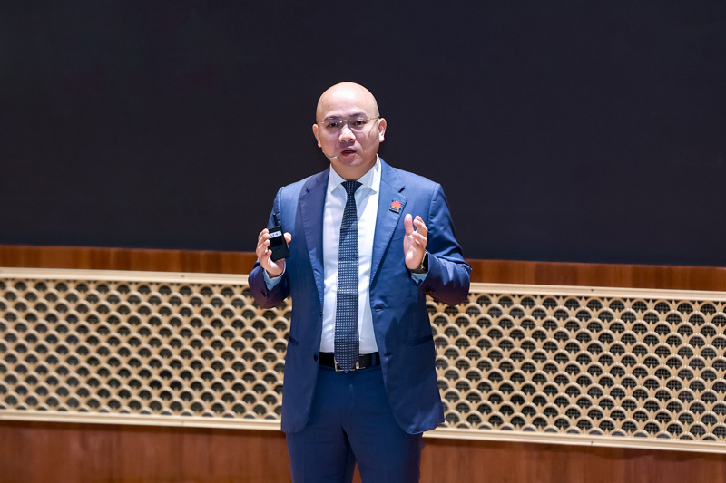 Jack Tong, President of Global Residential and C&I Smart PV & ESS Business, Huawei Digital Power