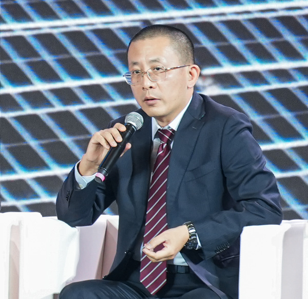 华为数字能源技术有限公司副总裁张峰参加央视《对话·创新汇》