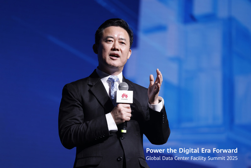 Charles Yang, Senior Vice President of Huawei and President of Global Marketing, Sales and Services, Huawei Digital Power