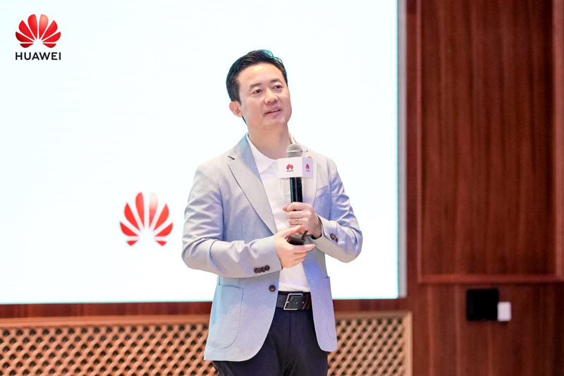Charles Yang, Senior Vice President of Huawei and President of Huawei Digital Power Global Marketing, Sales and Services