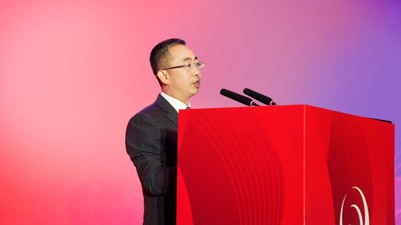 华为董事、华为数字能源总裁侯金龙在SNEC 2025发表主题演讲