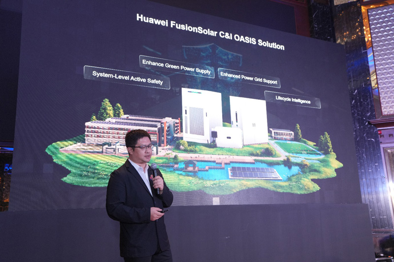 Zhang Qiwei, Marketing Orientation Director of C&I Smart PV Business, Huawei Digital Power