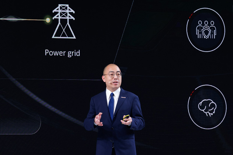 Steve Zheng, President of Utility Smart PV & ESS Business, Huawei Digital Power